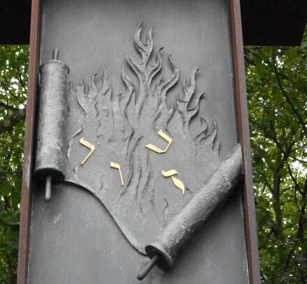 Voorstelling van brandende thorarollen