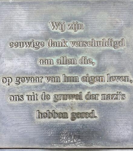 © Charlotte Dossche