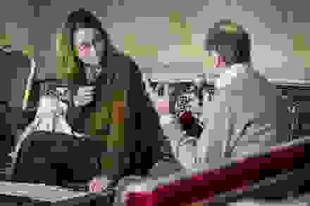 man en vrouw met microfoon